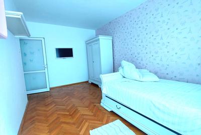 Apartament cu 4 camere 2 bai, 2 balcoane, boxa si garaj CETATE mobilat si utilat - 7