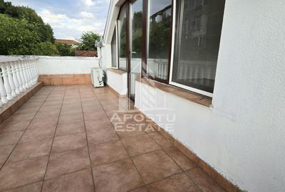 Duplex cu 5 camere si 3 bai, centrala proprie, zona Lipovei - 10