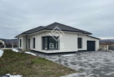 Casă parter – 166 mp construiți – teren 636 mp - 1