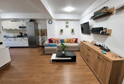Apartament 3 camere, 62mp, 2 garaje, balcon 12mp, zona Sesul de Sus - 4