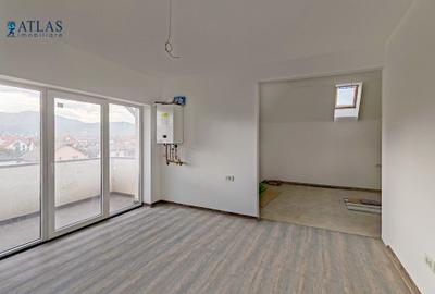 Garsonieră deosebita la mansarda, 34 mp, terasa, parcare, panorama Piatra Mare - 6