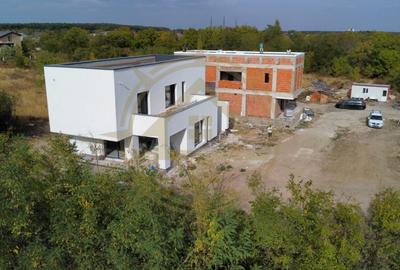 DOM00359 - Vile individuale moderne 5 camere teren generos complex Saftica - 3