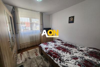 De vanzare apartament 3 camere, etaj intermediar, Cetate - 6