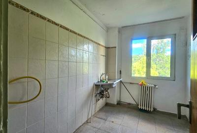 3 camere Gorjului | 5 min Metrou | 66,6 mp | Etaj 4/4 | Ideal renovare | 95.000 - 2