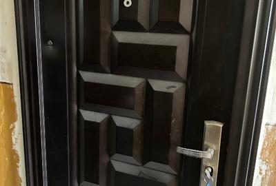 Garsonieră nedecomandată în Dâmbovița