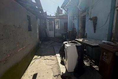 Teren cu casa din caramida/ Lizeanu/ Stefan cel Mare/ Curte - 7