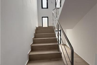 Casa Premium in Cristian, predare la cheie, 4 camere, 3 bai, pompa de caldura, T - 12