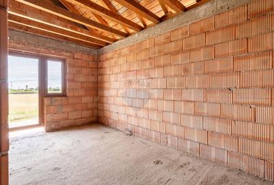 Casă / Vilă nouă de vânzare, la roșu, 5 camere, 225mp, Fântânele, Arad - 26