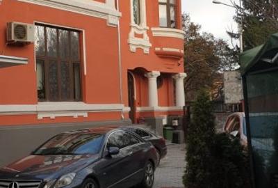 Vila de vanzare Daciei - 10