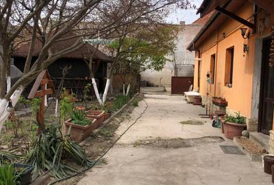 ARAD. Centrul istoric,  casa cu 1400 mp teren, - 1