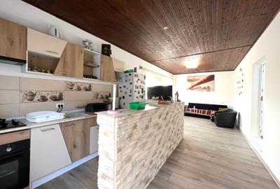 Casa Tuzla – 2 Constructii Individuale – 9 camere – 811mp teren - 16