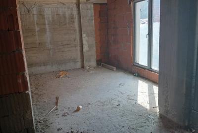 Vând bloc locuințe colective la roșu, stradal – Șos. Chitilei- 1.099.000 Euro - 11