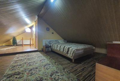 Vând casă cu  5 camere - 9
