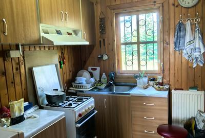 Casa Breaza , zona centrala , 500mp teren drept ,toate utilitatile - 4