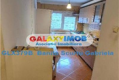 Apartament cu 3 camere semidecomandat în 1 Decembrie 1918