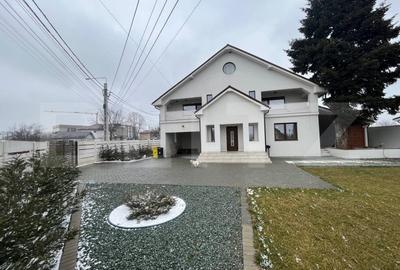 Casa deosebita, 300 mpu, teren 692 mp - 1