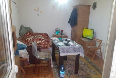 Garsonieră decomandată în Radu Negru