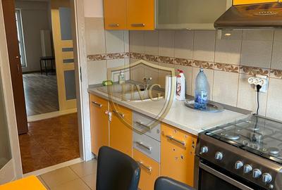 Apartament cu 3 camere | Centrala proprie | Proximitate metrou | Unirii - 10