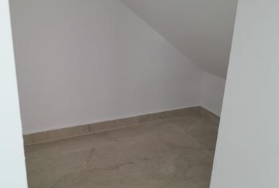 Spațiu comercial de închiriat, zona Km 4–5 - 7