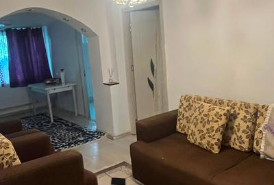 Apartament cu 2 camere nedecomandat în Tomis Nord