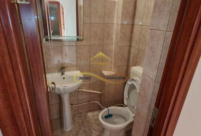 Se vinde apartament, zona Mioritei - 3 CAMERE,  2 BAI - 11