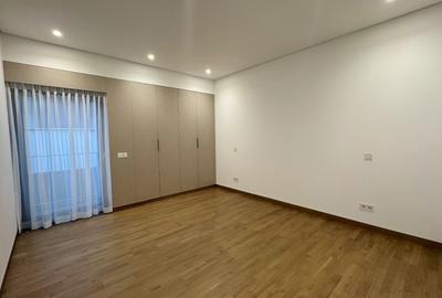 Apartament spatios 5 camere// Primaverii - 7