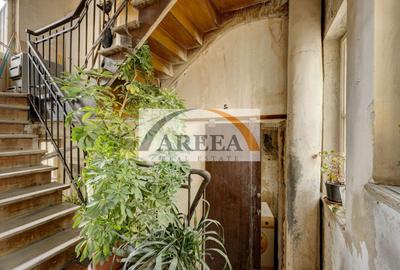 Ultracentral - zona Polona - 3 camere cu dependinte si GARAJ propriu - 9