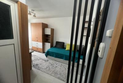 Garsonieră nedecomandată, mobilată în Sud