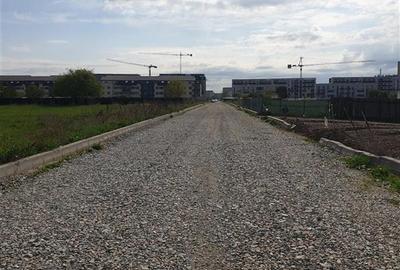 10.000mp intravilan, front la doua strazi, configuratie avantajoasa, aria Coresi - 7