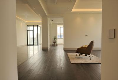 Penthouse Exclusivist cu Terase Generoase și Finisaje Premium în Inima Capitalei - 1