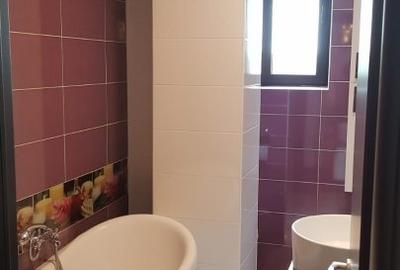 Proprietar-Închiriez apartament 3 camere + 2 locuri parcare - VIDEO - 13