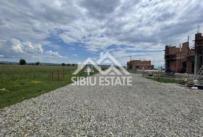 Casă Nouă cu 4 Camere, 3 Băi și Curte Generoasă | Comunitate Privată | - 11