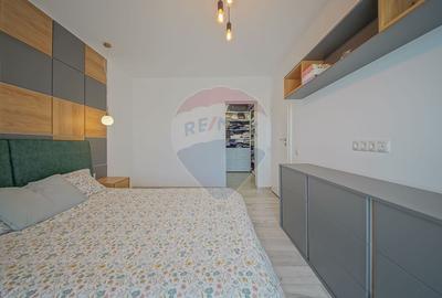 Vilă modernă, cu garaj, panouri și pompă de căldură, Cristian - 21