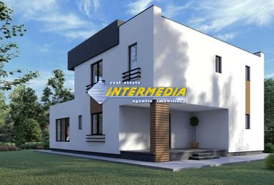 Casă individuală cu 4 camere în Cetate