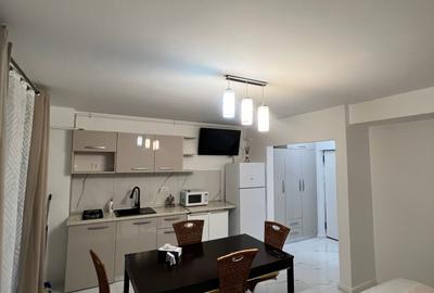 -Garsoniera lux mobilata si utilata complet in primul rand la mare - 16