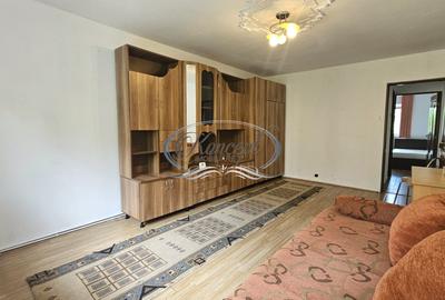 Apartament decomandat, la etajul 1 - 3