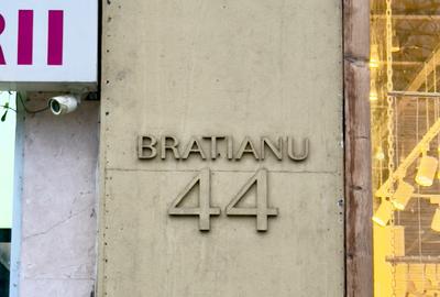 Comision-0% / Unirii, Bratianu vizavi de Magazinul Cocor - Negociabil - 16