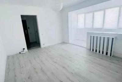 Apartament cu 3 camere în Titan
