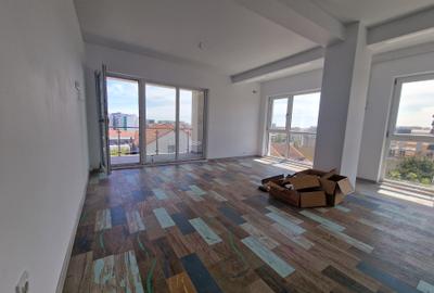 Mamaia Nord(Market Lidl)- Garsoniera 44mp, finisata - 63500euro cu tva inclus - 10