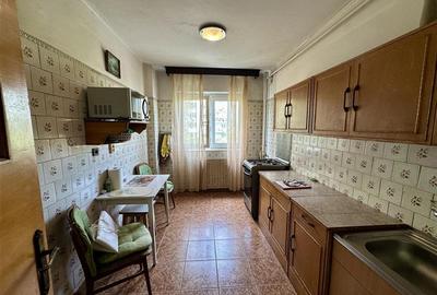 Apartament 3 camere Militari Apusului, 71 mp, etaj 3/8, metrou aproape - 3