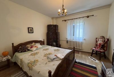 Vila P+M si ANEXA cu GARAJ, T = 1150 mp, D=28 m, Slatioara, zona centrala - 14