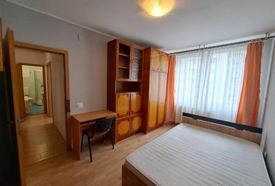 Apartament cu 2 camere decomandat, mobilat în Iris