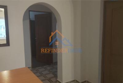 Apartament 3 camere Unirii decomandat etaj 2 - 7