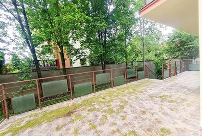 Vila impetuoasa pe 700mp teren:Spatiu versatil pentru locuinta/afacere Premium - 23