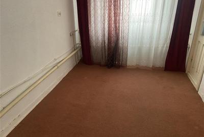Apartament 2 camere , strada Bucegi - Policlinica nr 2 , 56 mp , balcon si logie - 8