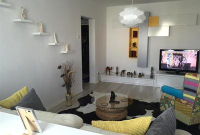 2 Camere, Renovat, Mobilat, Al. Obregia (Pasajul Europa Unita) - 1