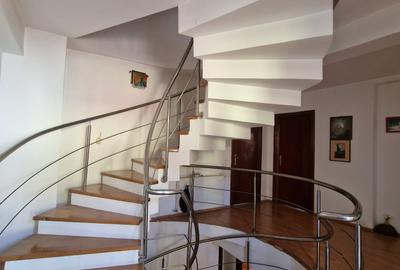 Splaiul Unirii - Calea Vitan- Mihai Bravu - Vila moderna - 330 mp, P+1E+M, garaj - 13