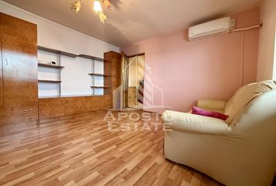 Apartament cu 2 camere semidecomandat, mobilat în Freidorf