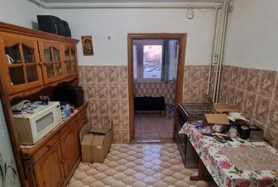 Casa de cultura-apartament 3 camere decomandat cu gaze - 11