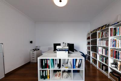 Casa cu Personalitate – Un Amestec Fascinant de Stil Istoric și Contemporan - 15